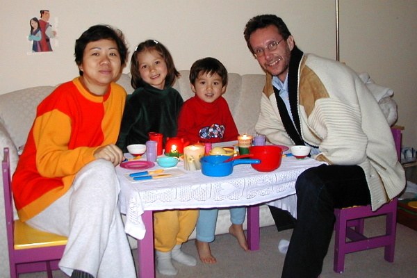 2000-KidsDinner1.jpg